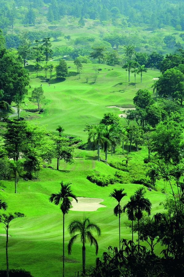 Hotel Berjaya Hills Golf & Country Club à Bukittinggi Extérieur photo